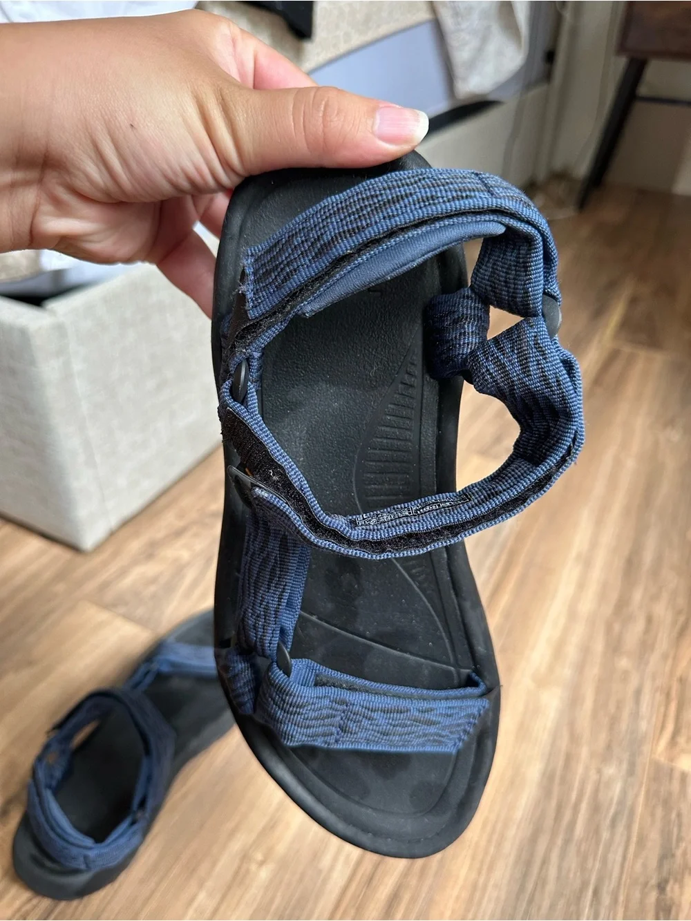 Men’s Teva Hurricane XLT 2 Sandal Size 11